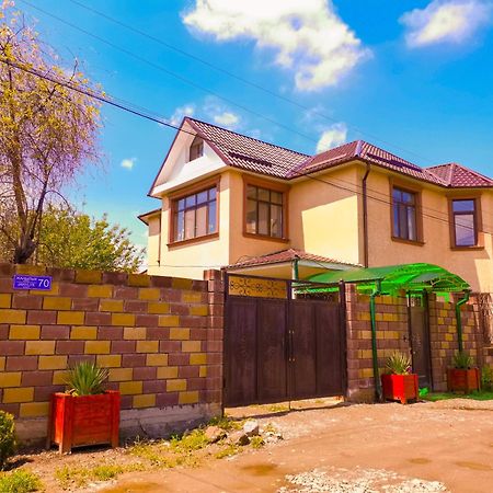 Kurak Homestay بيشكيك المظهر الخارجي الصورة